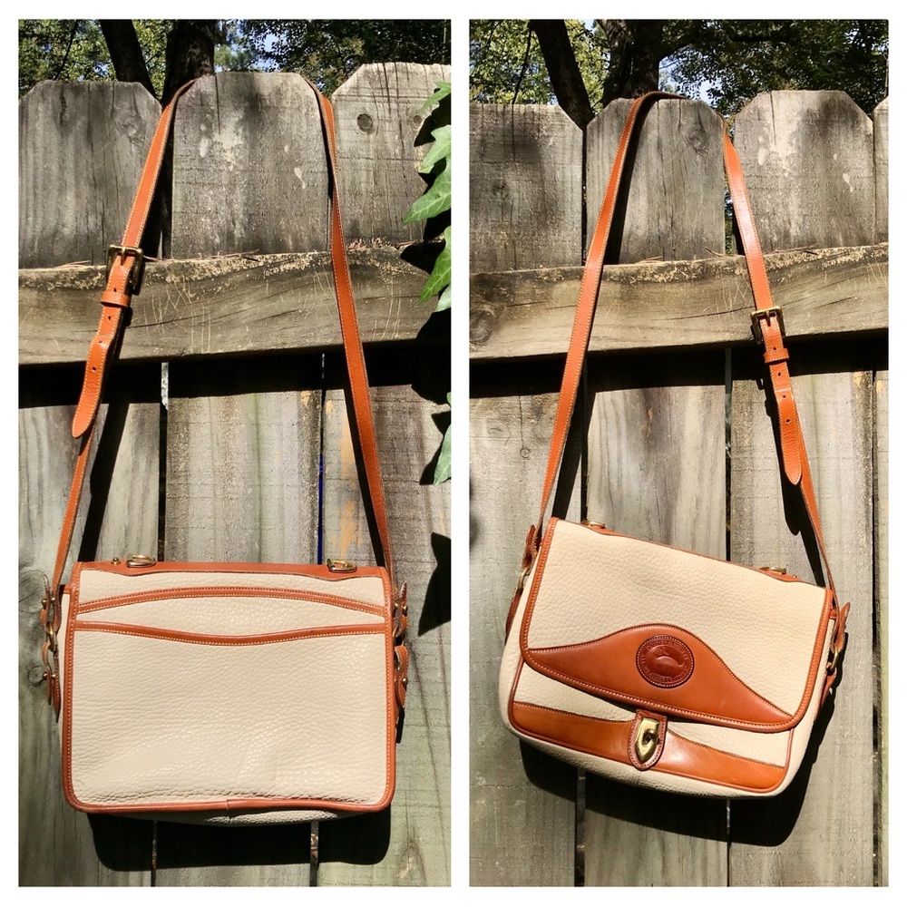 Dooney & Bourke Large Vintage Carrier Shoulder / Crossbody Pebbled Leather Bag
